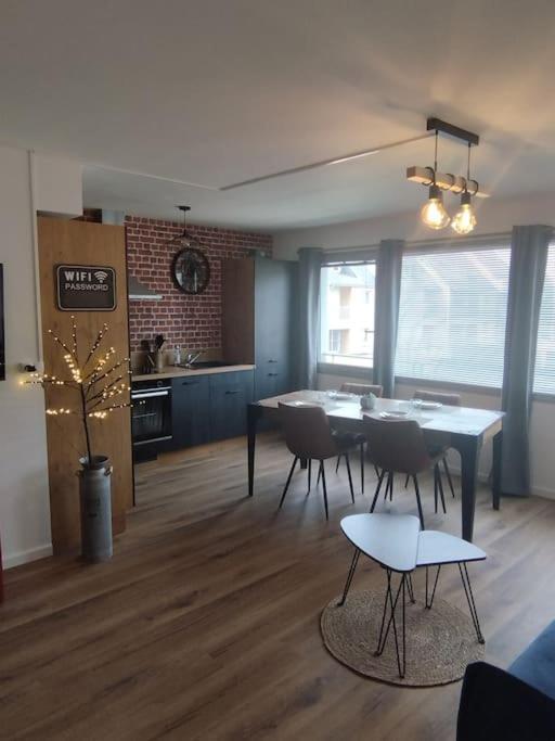 Appartement Au Coeur De *